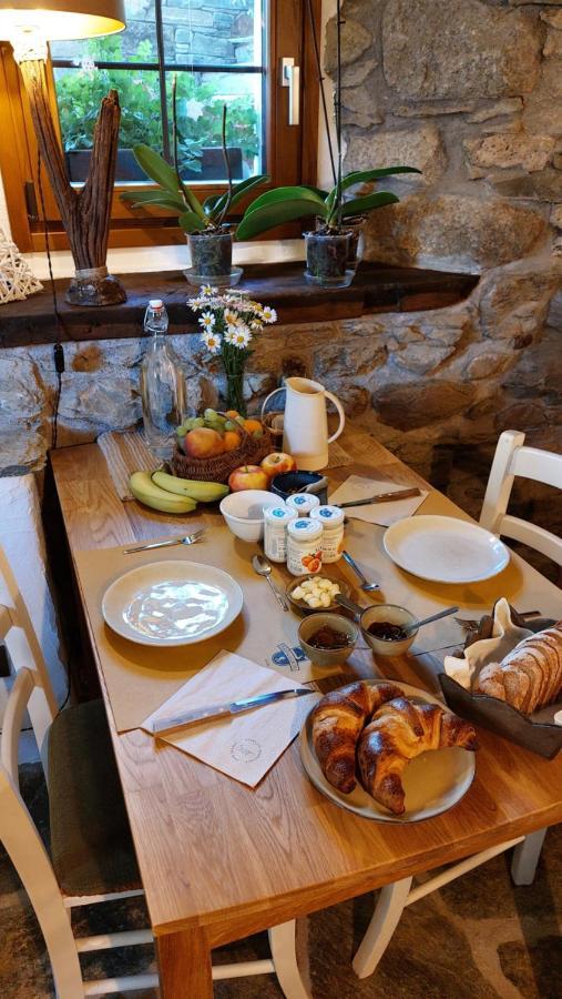 Beb Luca76 Bed & Breakfast Avise Luaran gambar